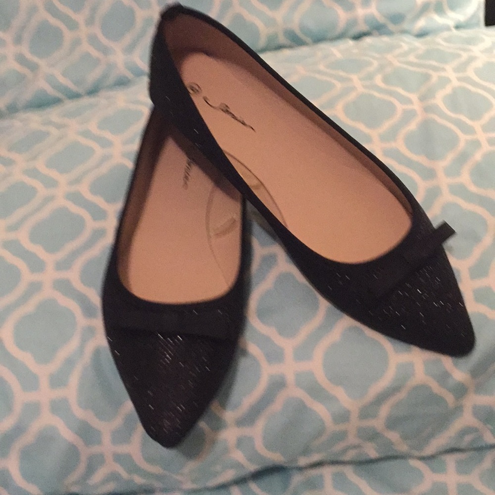 Black Glitter Flat